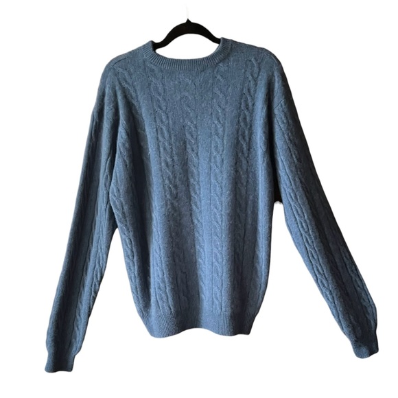 Davis & Squire 100% Cashmere Cable Dusty Blue Men’s Sweater. Sz. L. - Picture 2 of 3